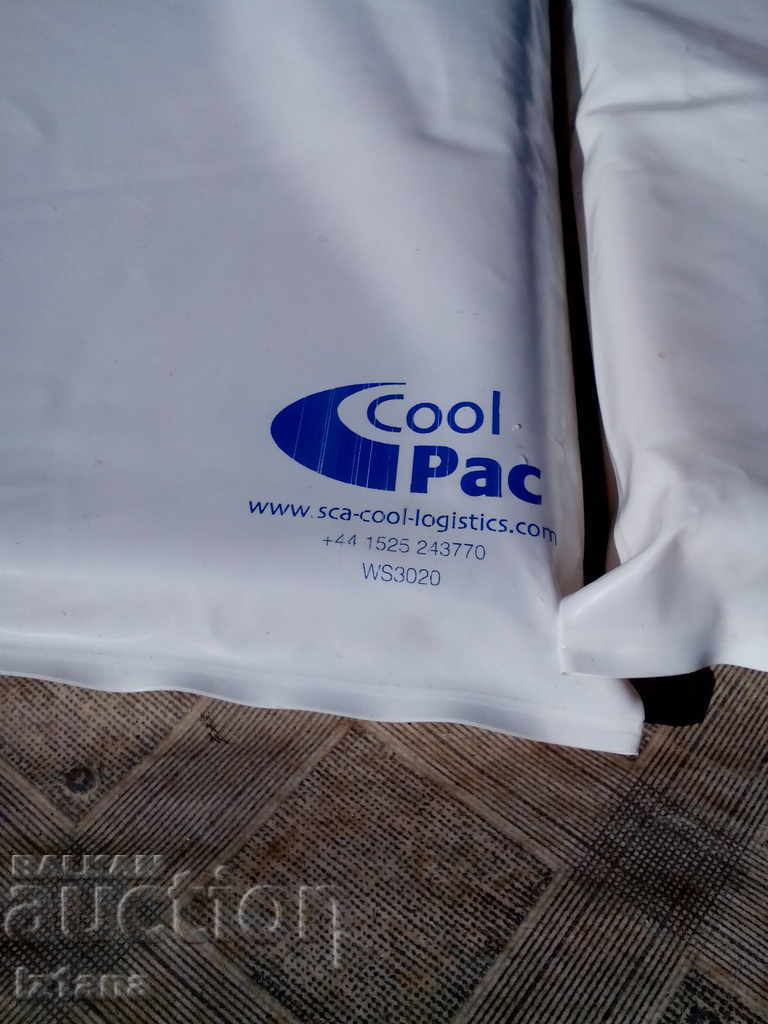 Торбички за хладилна чанта с цена 10.00 лв. | € 5.11 Торбички за хладилна чанта с цена 10.00 лв. | € 5.11