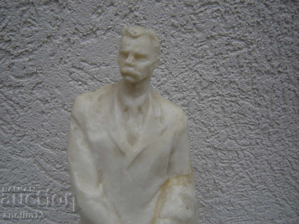 OLD STATUE MAXIMIZED GORKY with price 55.00 BGN | € 28.12 OLD STATUE MAXIMIZED GORKY with price 55.00 BGN | € 28.12
