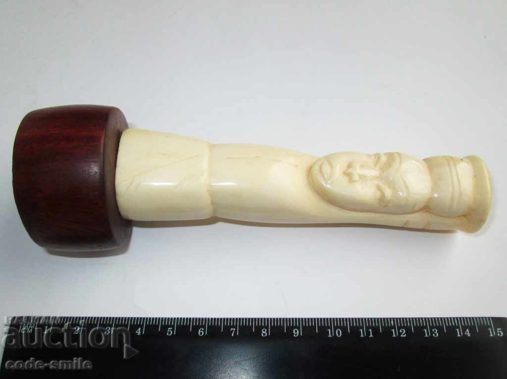 Old African figure statuette vase from bone with price 80.00 BGN | € 40.90