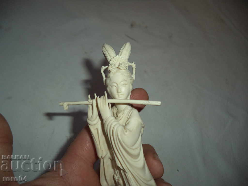 STAR ASIAN STATE with price 40.50 BGN | € 20.71 STAR ASIAN STATE with price 40.50 BGN | € 20.71