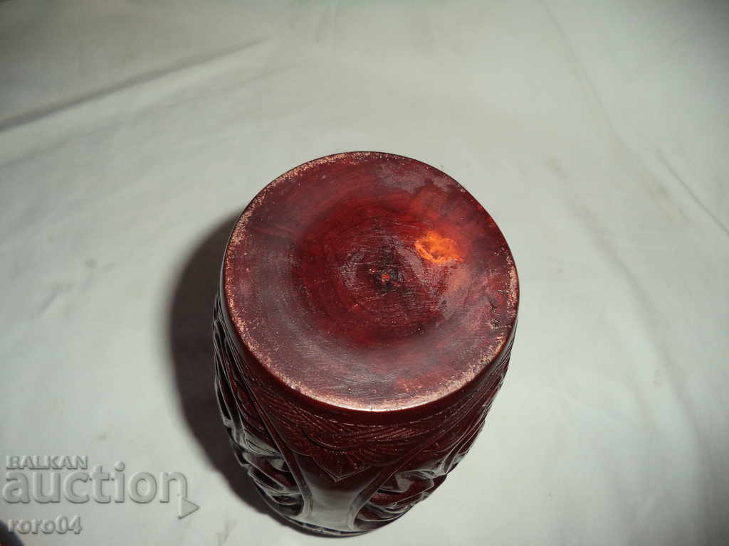 Delivery of OLD ASIAN VASE Delivery of OLD ASIAN VASE