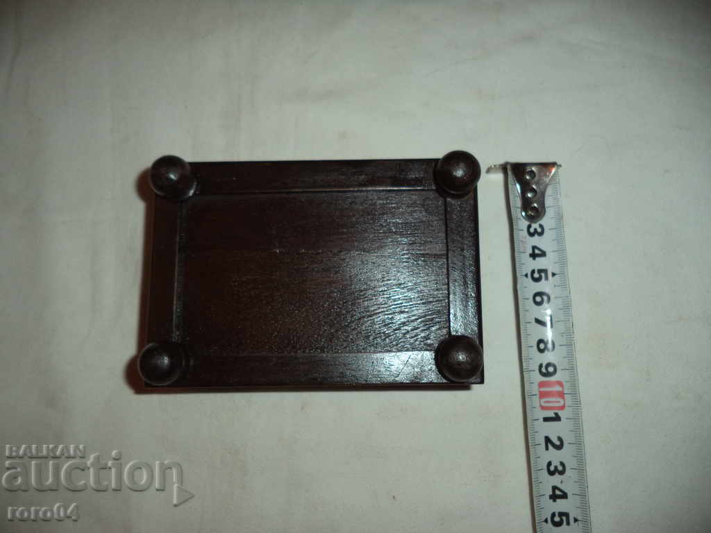 Delivery of THE OLD BOX FOR JEWELERY Delivery of THE OLD BOX FOR JEWELERY