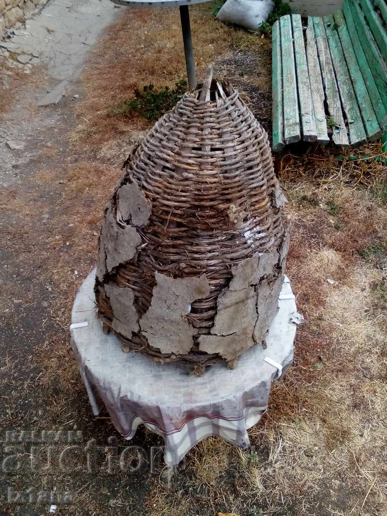 Auction  An old hive, a hut