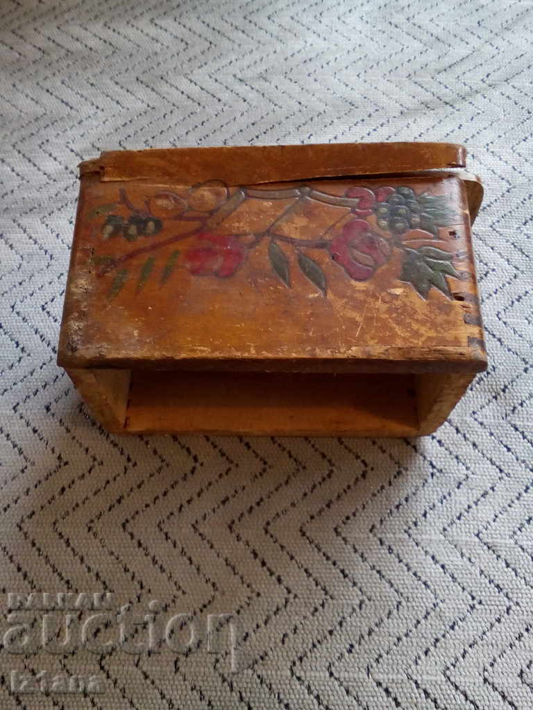 Auction  Old wooden box
