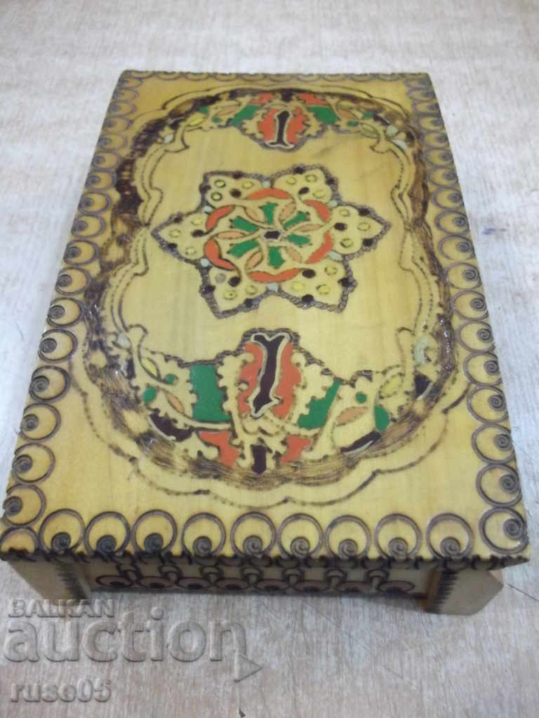 Box pyrographic - 7 with price 10.00 BGN | € 5.11 Box pyrographic - 7 with price 10.00 BGN | € 5.11