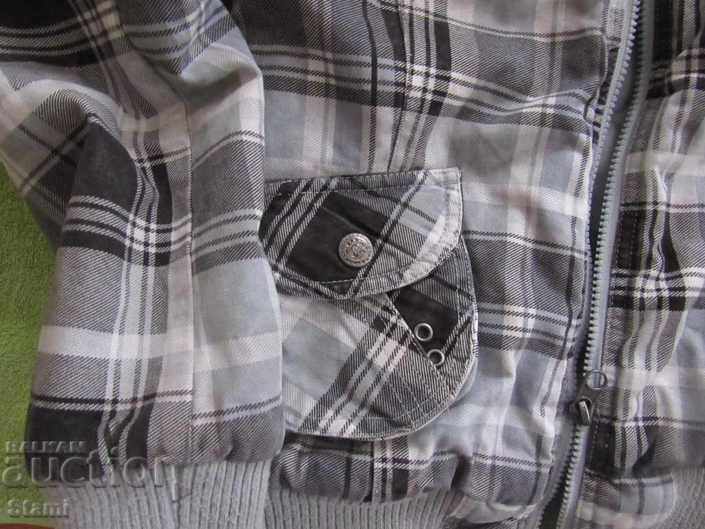 Ladies jacket size M size - 6 Ladies jacket size M size - 6