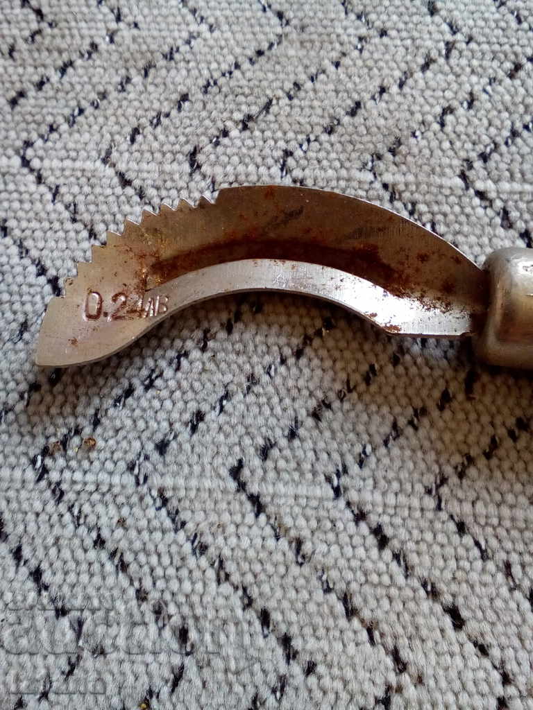 Кухненски инструмент с цена 6.00 лв. | € 3.07