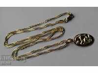 Ladies' chain with pendant