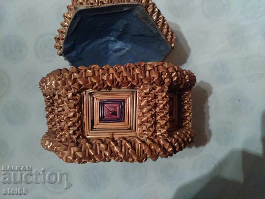 JEWELRY BOX with price € 5.11 | 9.99 BGN