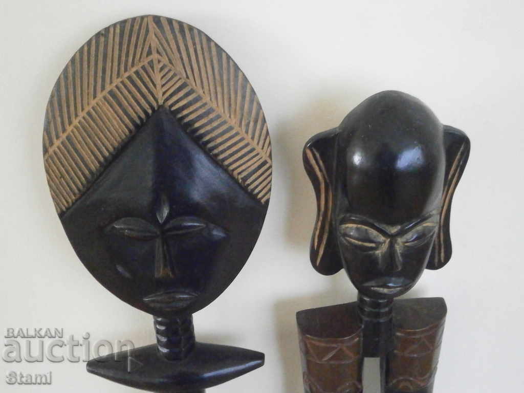 Male and female figure Ashanti, Ghana with price 255.00 BGN | € 130.38