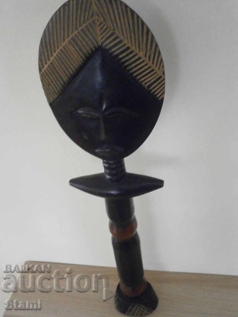 Delivery of Male and female figure Ashanti, Ghana