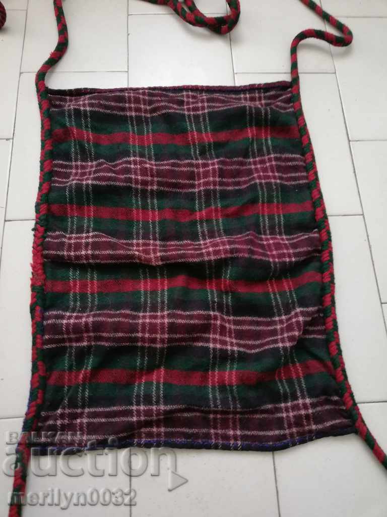 Licitație Vechi leagăn pentru copii sită Licitație Vechi leagăn pentru copii sită