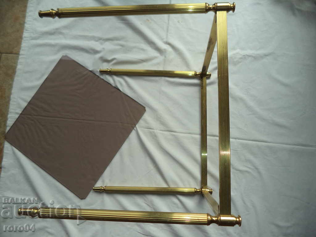 TABLE - TABLE - GOLD - BEAUTY - 5 TABLE - TABLE - GOLD - BEAUTY - 5