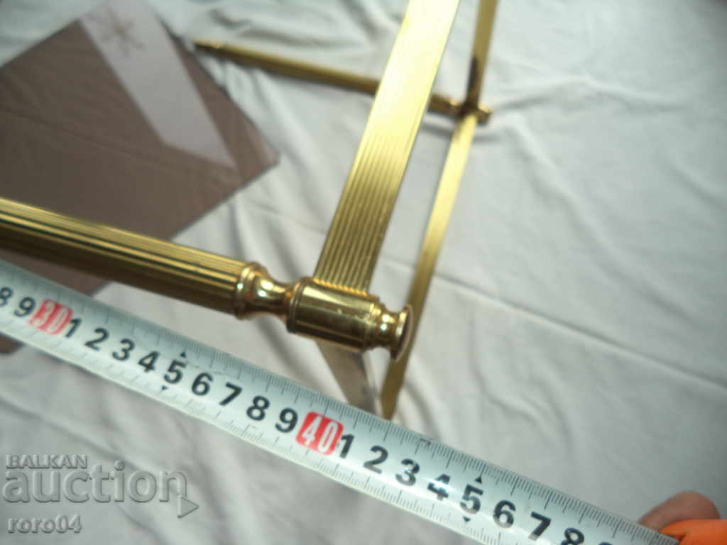 TABLE - TABLE - GOLD - BEAUTY - 6 TABLE - TABLE - GOLD - BEAUTY - 6