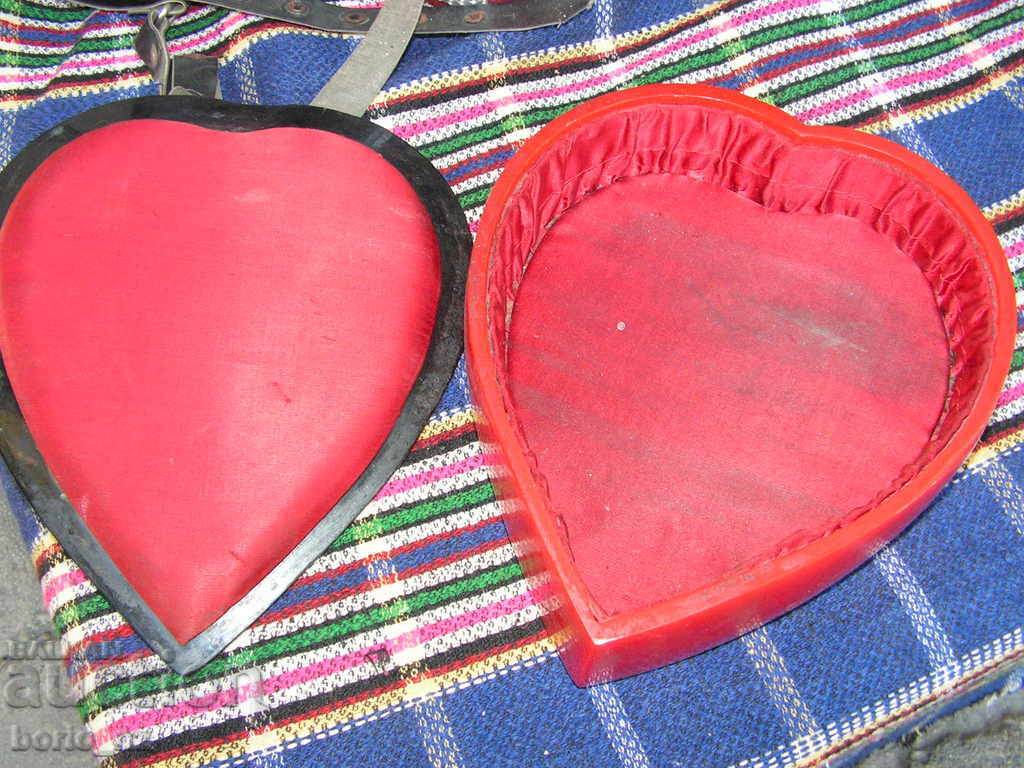 9548. JEWELERY BOX with price 8.00 BGN | € 4.09 9548. JEWELERY BOX with price 8.00 BGN | € 4.09