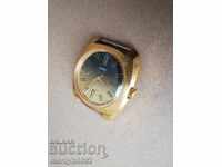 Χειροποίητο ρολόι Zaria με επιχρύσωση, δευτερεύοντα, ΛΕΙΤΟΥΡΓΕΙ