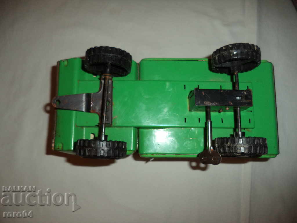 Παράδοση ΜΕΓΑΛΟ ΜΕΤΑΛΛΙΚΟ ΦΟΡΤΙΟ ΜΕΤΑΛΛΙΚΟ ΦΥΛΛΟ Παράδοση ΜΕΓΑΛΟ ΜΕΤΑΛΛΙΚΟ ΦΟΡΤΙΟ ΜΕΤΑΛΛΙΚΟ ΦΥΛΛΟ