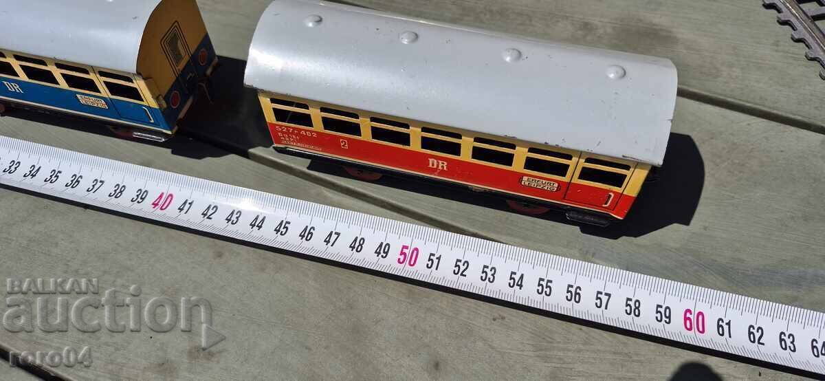 OLD GERMAN SHEET METAL TRAIN - OPERATING - 5