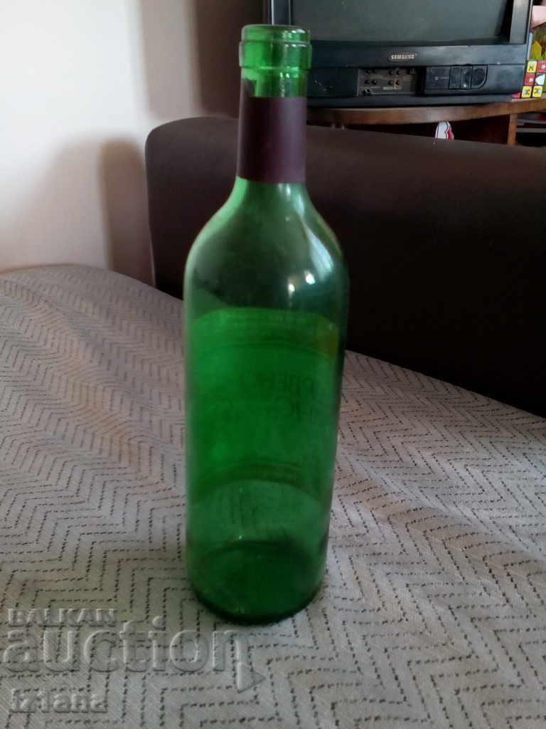 Delivery of An old bottle of red wine from Pomorie Delivery of An old bottle of red wine from Pomorie