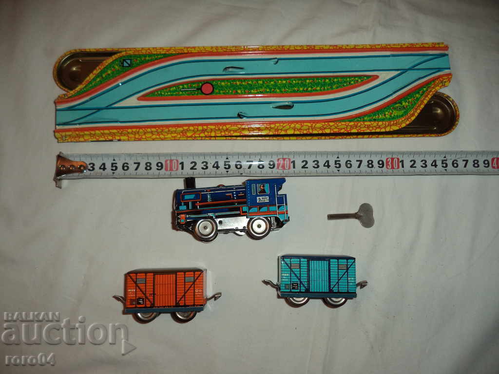 OLD SHEET MECHANICAL TRAIN - 5 OLD SHEET MECHANICAL TRAIN - 5