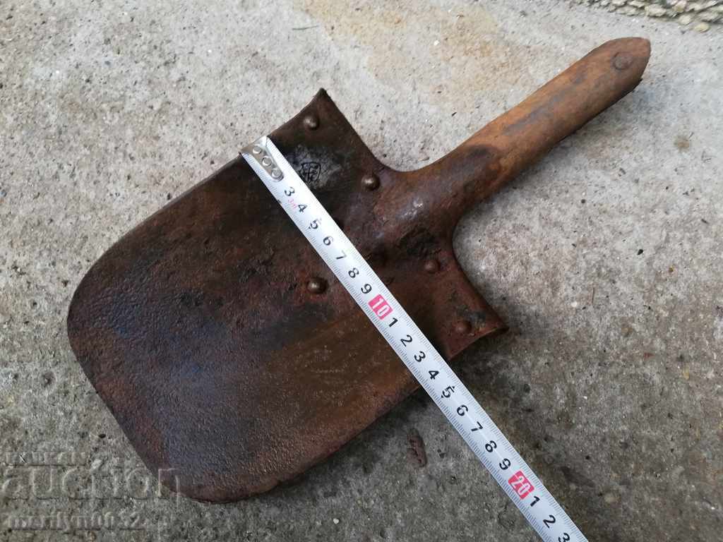 Auction Shaft tool German blade 1915 WW1 First World Auction Shaft tool German blade 1915 WW1 First World