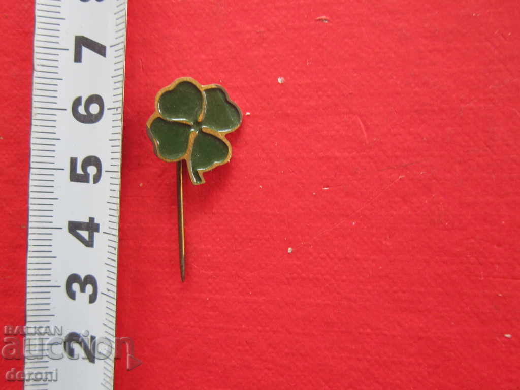 Rare lucky badge four-leaf clover enamel