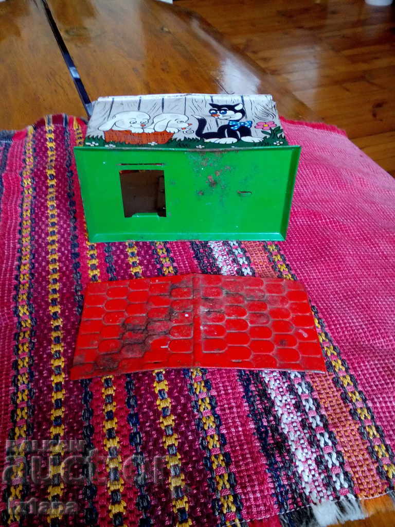 Old children's box - 7 Old children's box - 7