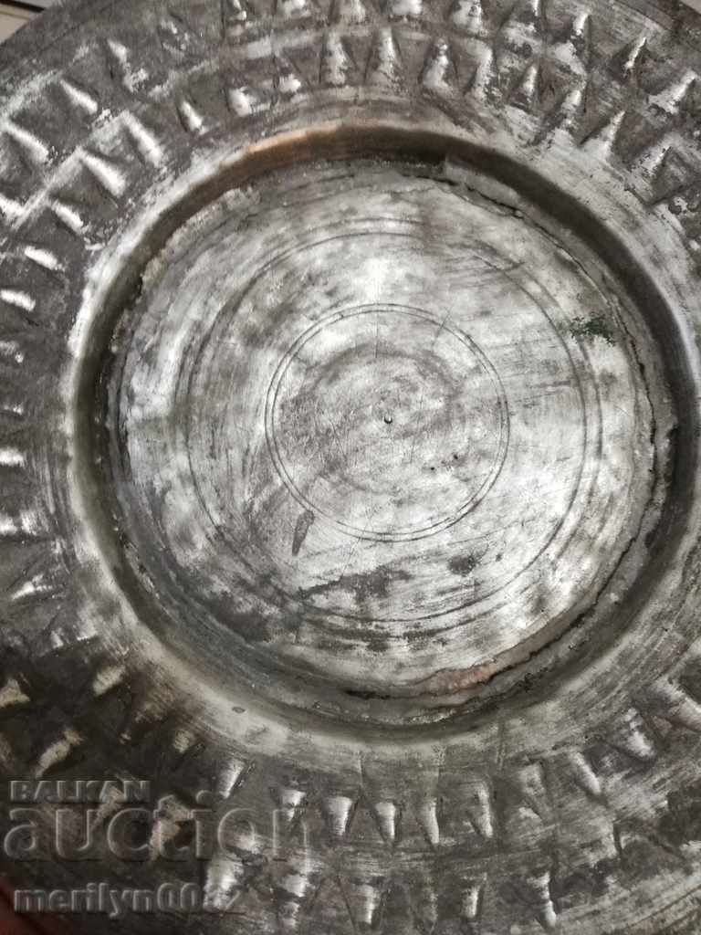 Delivery of Renaissance sahane engravings 19th in the blue plate dish baker Delivery of Renaissance sahane engravings 19th in the blue plate dish baker