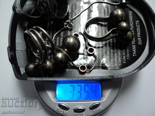 LOT OF SILVER, RINGS, PENDANT. - 7