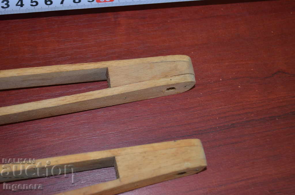 Delivery of WOODEN STRAWS-2 BR