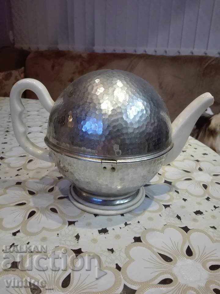 German Koenigszelt tea pot, Art Deco style