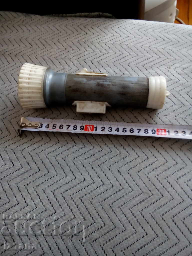 Licitație Lanternă veche, lanternă Licitație Lanternă veche, lanternă