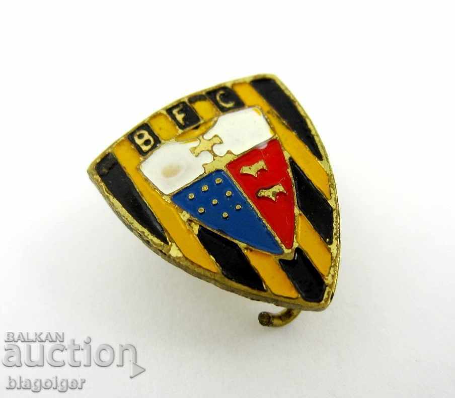 ФУТБОЛ-СТАРА ФУТБОЛНА ЗНАЧКА с цена 8.00 лв. | € 4.09 ФУТБОЛ-СТАРА ФУТБОЛНА ЗНАЧКА с цена 8.00 лв. | € 4.09