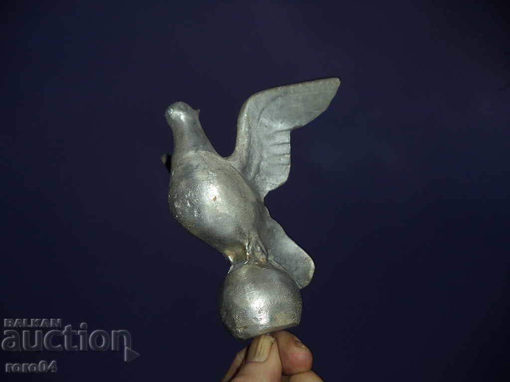 BIRDS - GRIFFON - SCULPTURE - STRAIN - ALUMINUM - 7 BIRDS - GRIFFON - SCULPTURE - STRAIN - ALUMINUM - 7