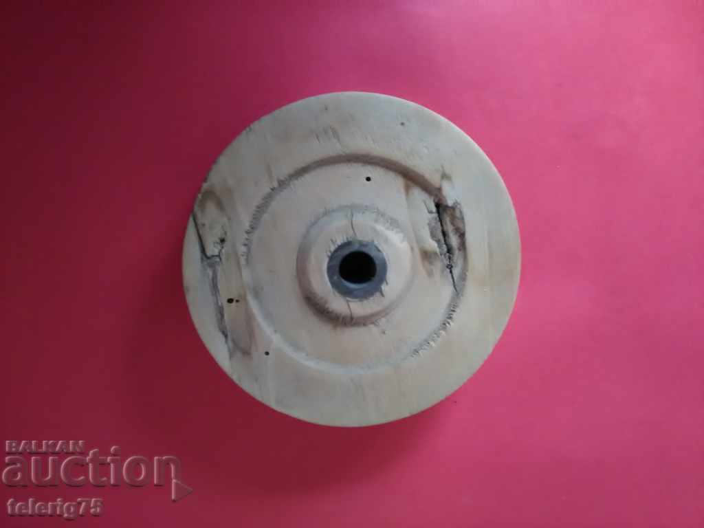Auction  Old Wooden Wheel with Metal / Bronze Bush-17cm / 4.5cm
