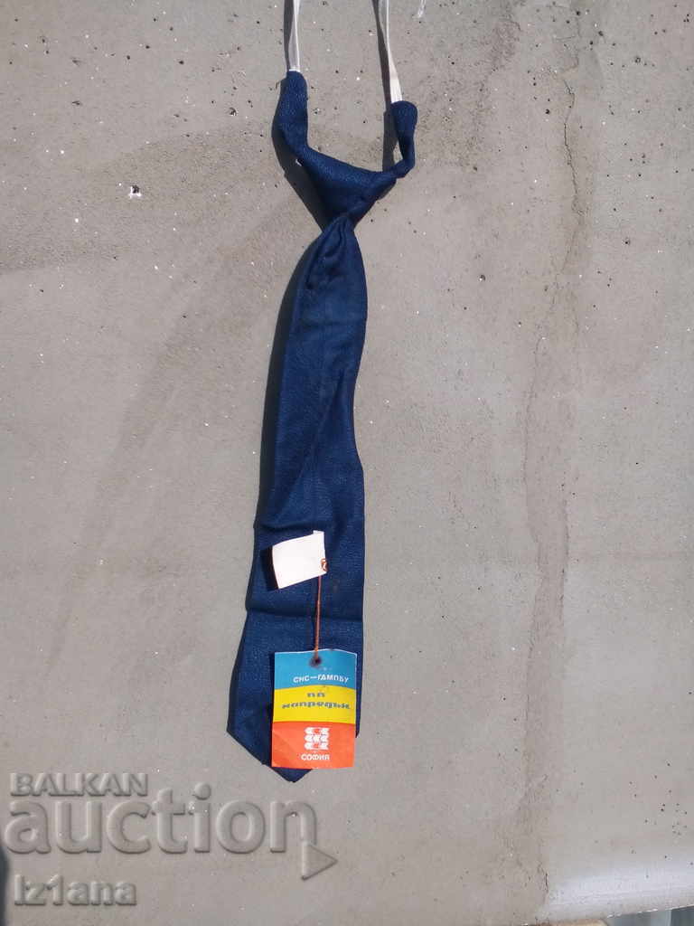 Auction An old tie Auction An old tie