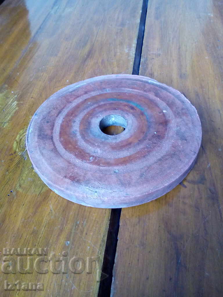 An old rubber wheel with price 20.00 BGN | € 10.23 An old rubber wheel with price 20.00 BGN | € 10.23