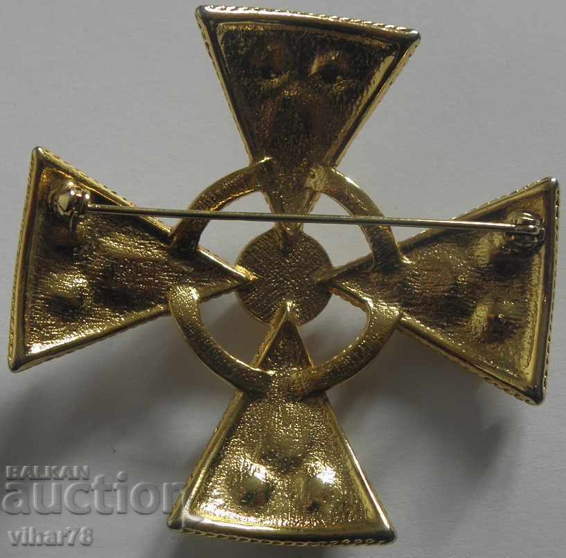 Auction BROOCH Auction BROOCH