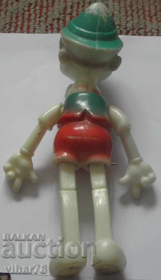 CHILDREN'S TOYS - 6 CHILDREN'S TOYS - 6