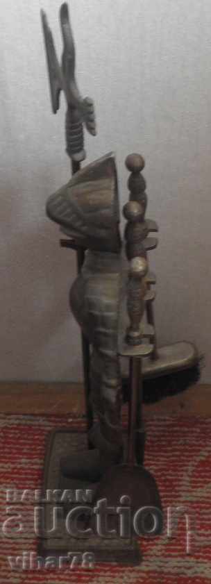 Auction old cast iron knight - fireplace set Auction old cast iron knight - fireplace set