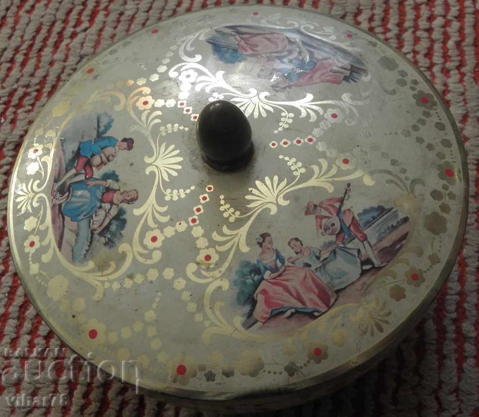 СТАРА МЕТАЛНА КУТИЙКА,КУТИЯ ЗА ЧАЙ с цена € 22.99 | 44.96 лв.