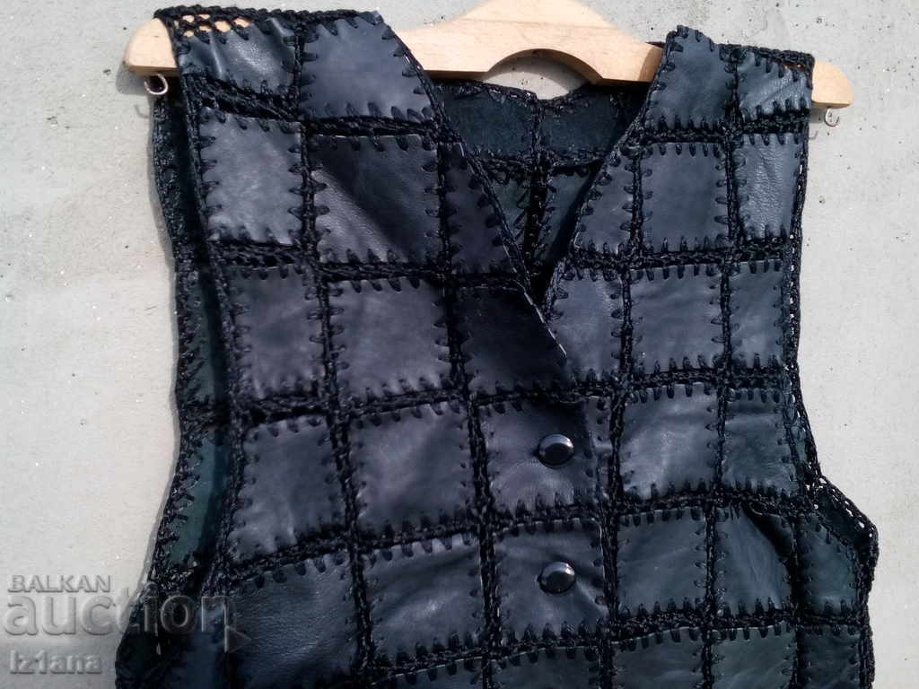 Auction Ladies leather jacket Auction Ladies leather jacket