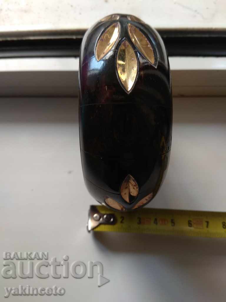 INDIAN WEDDING with price 28.00 BGN | € 14.32 INDIAN WEDDING with price 28.00 BGN | € 14.32