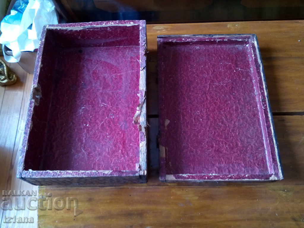 An old wooden briefcase - 7 An old wooden briefcase - 7