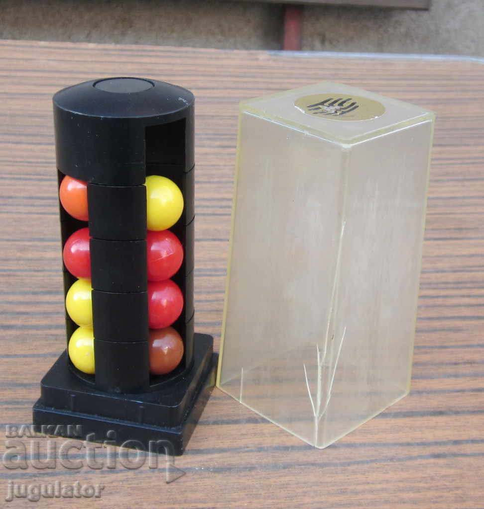 Παράδοση παλιό λογικό παιχνίδι varico από την εποχή της συζύγου