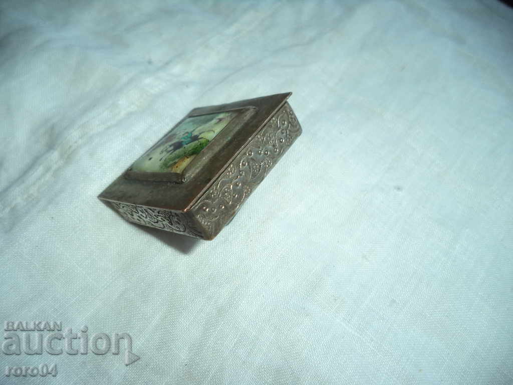 Auction  ENFIE BOX