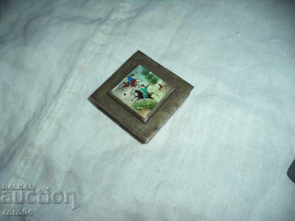 ENFIE BOX - 5 ENFIE BOX - 5