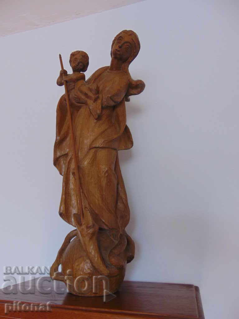 A large religious wooden statue - 6 A large religious wooden statue - 6