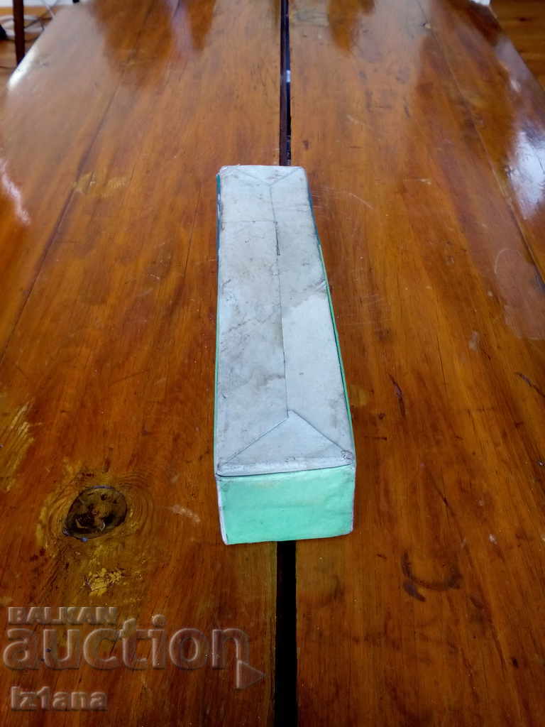 Παλαιό ρωσικό κουτί PCF - 5 Παλαιό ρωσικό κουτί PCF - 5