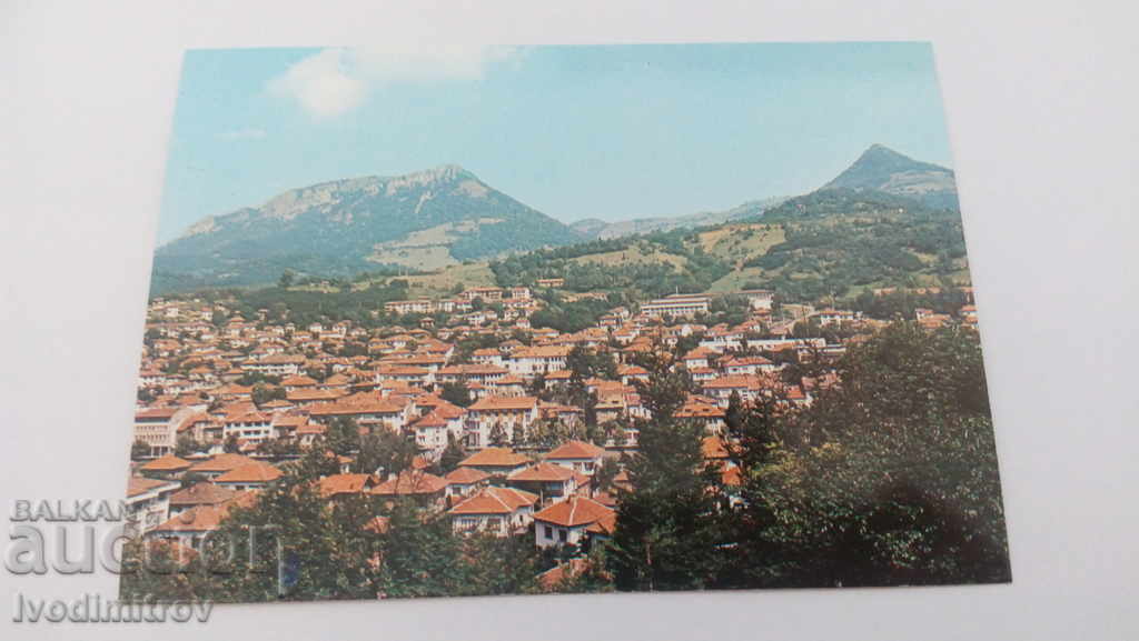 Пощенска картичка Тетевен с върховете Трескавец и Острец